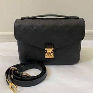 Authentic LV Pochette Métis Empreinte Black